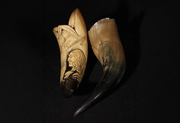 Cornes sculptées